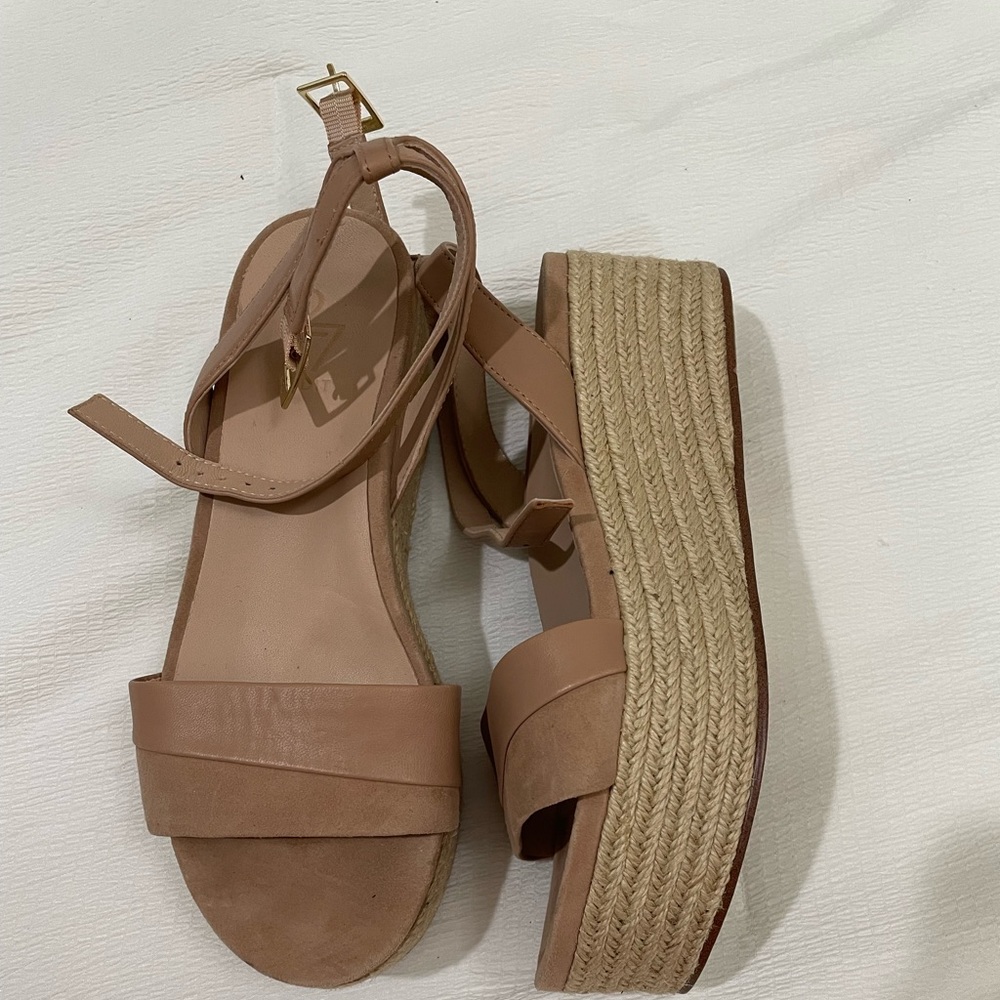 27 Edit platform espadrilles!